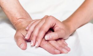 歩行介助時の注意点